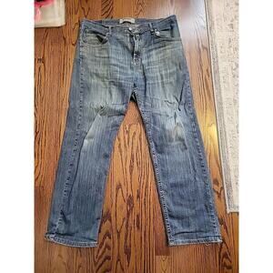 Wrangler Straight Fit Denim Jeans Men's Size 34X30 Blue Medium Wash 5-Pocket